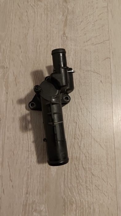 Vand flansa termostat Megane 2 motor 1.5