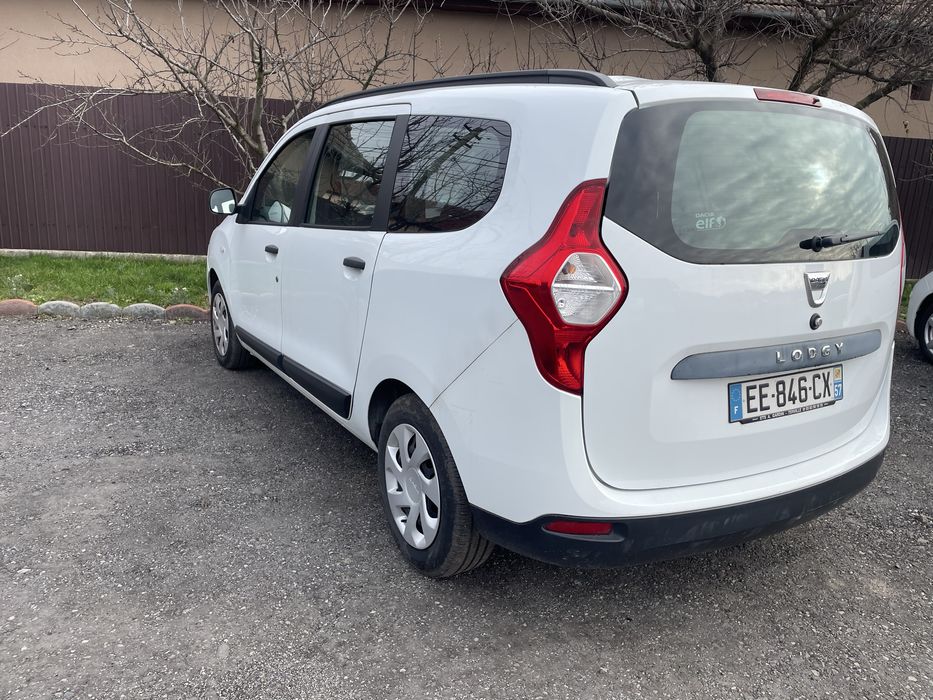Dacia Lodgy 1.6 benzina 7 locuri