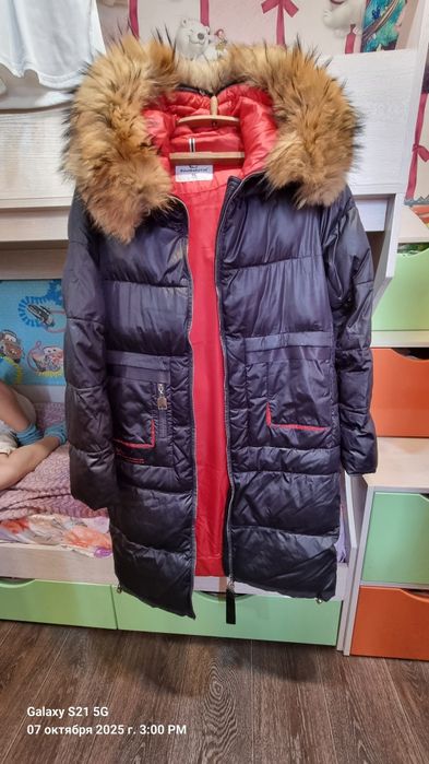 Куртки зимние. Состояние хорошее. Находятся в Сортировке.