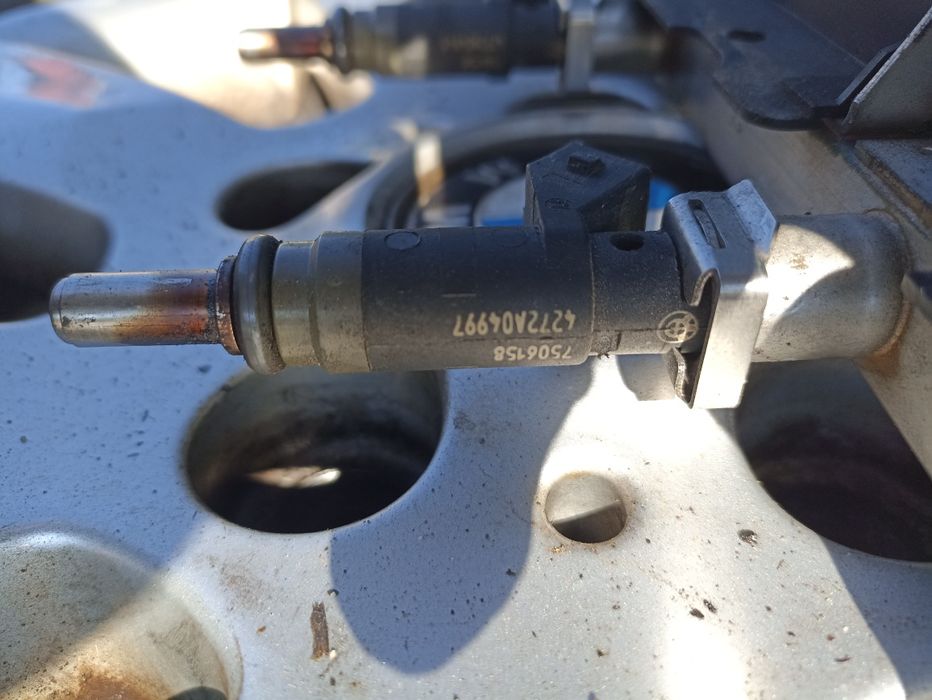 Бензинови дюзи за BMW E46