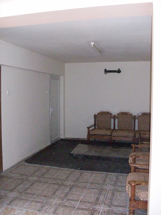 INCHIRIEZ SPATIU COMERCIAL Vizavi de spital Viseu de Sus