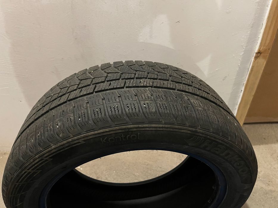 Зимни гуми 17ки Hankook