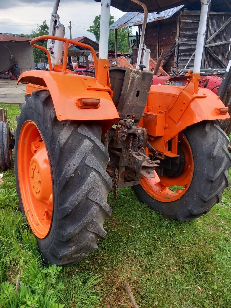 Tractor FIAT 415