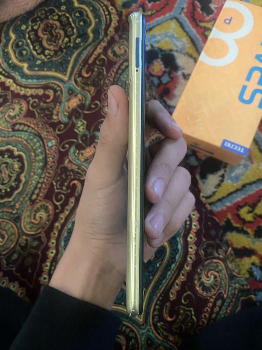 Tecno spark 8p .