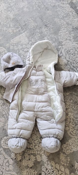 Продам детский комбинезон