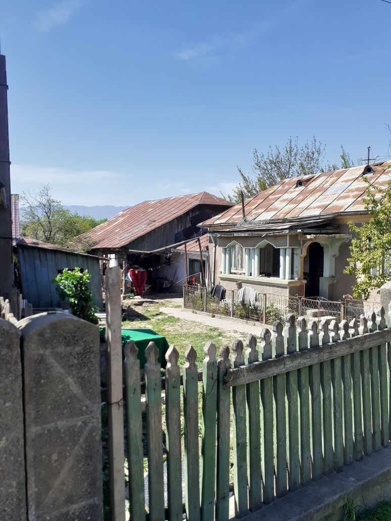 Vând casa Satu Nou, Panciu. 65 mp, apa, energie electrică,  canalizare