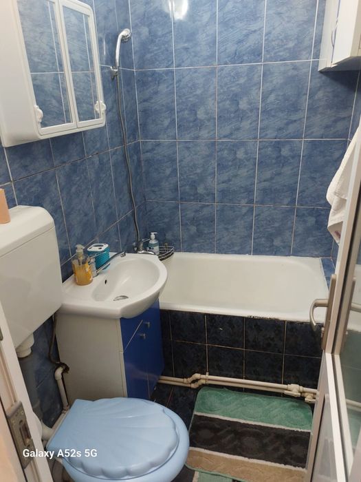 Apartament cu o camera disponibil acum!