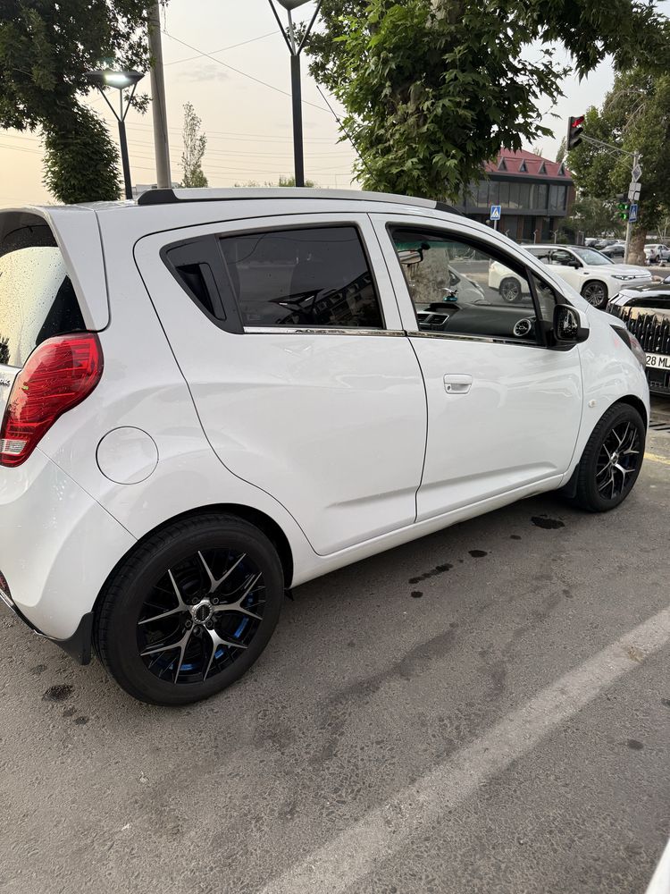Spark 2017 evro avtomat
