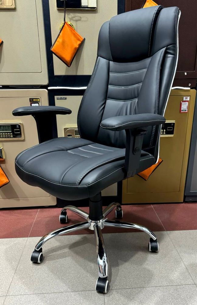 Kreslo A065 Model
