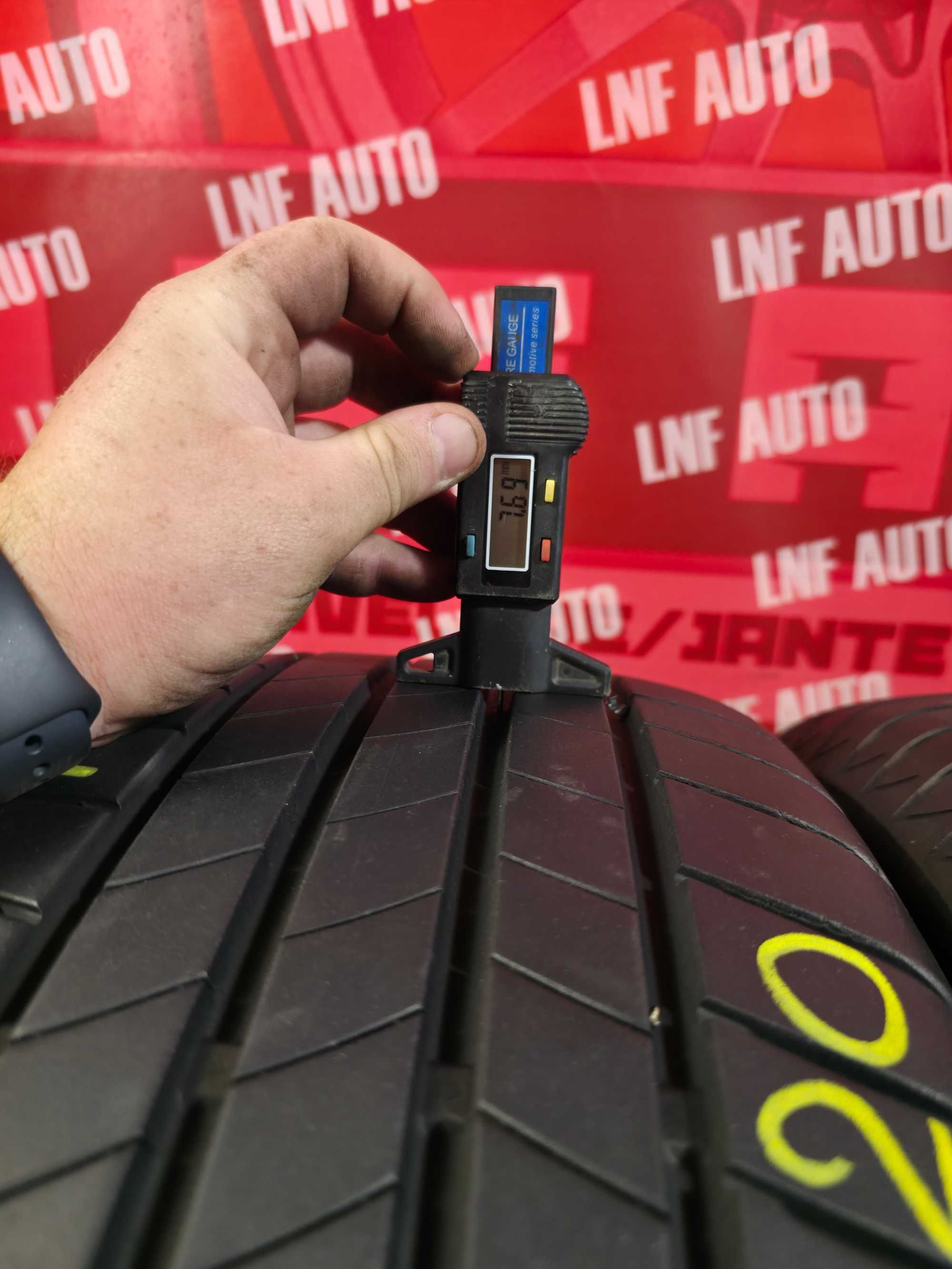 Anvelope de VARA - 235/55/17 - BRIDGESTONE - 7.69 MM - DOT 2020 !