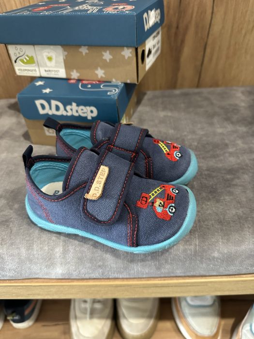 Детски пантофи обувки