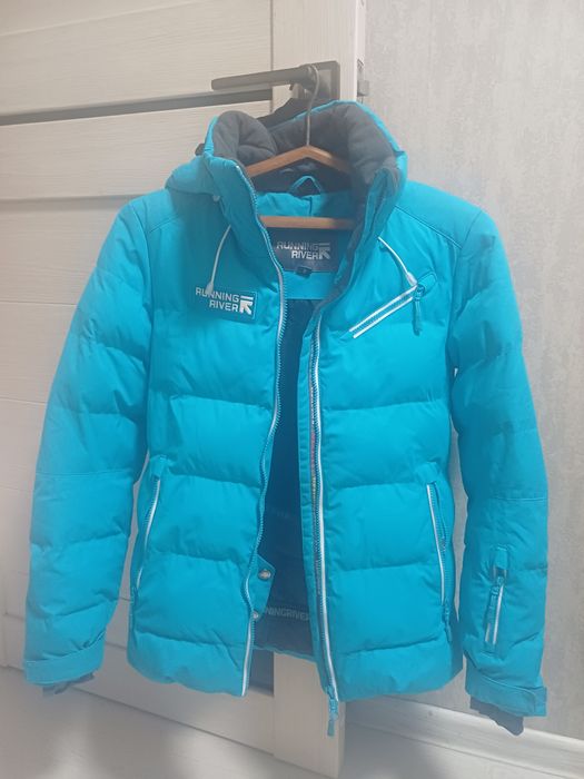 Продам детский зимний костюм двойку