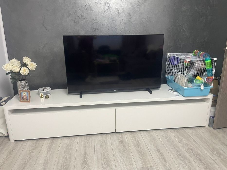 Vand comoda TV lemn masiv