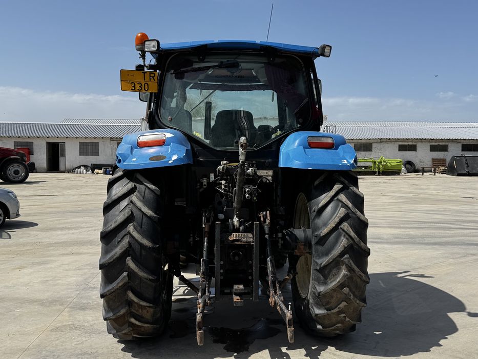 New Holland t6070