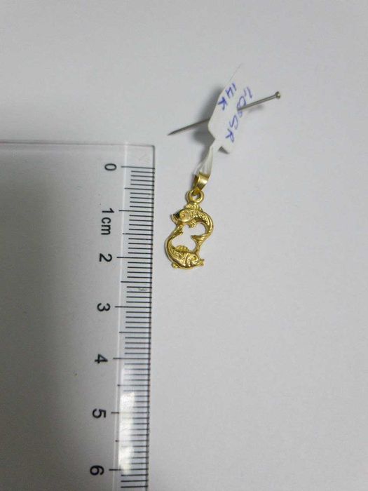 Pandantiv zodia pesti 1.02gr 14k (m2)staramanet