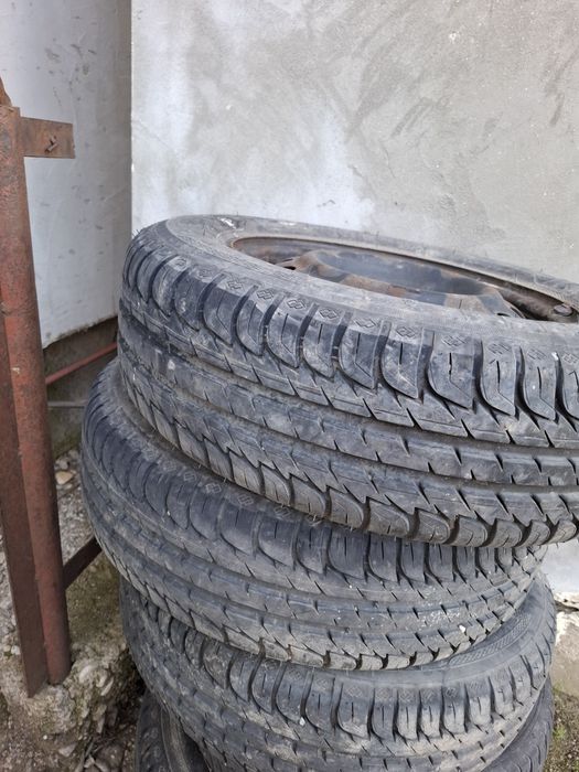 Anvelope vara 175/70 R14