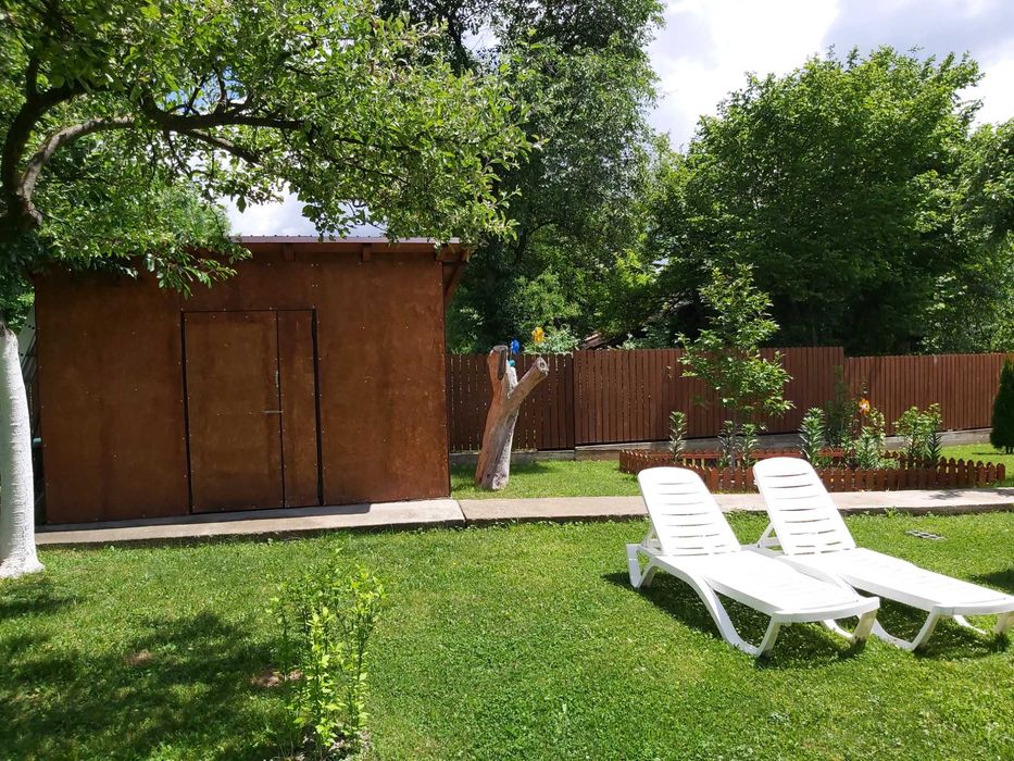 Sezlong plaja structura plastic alb cu saltele