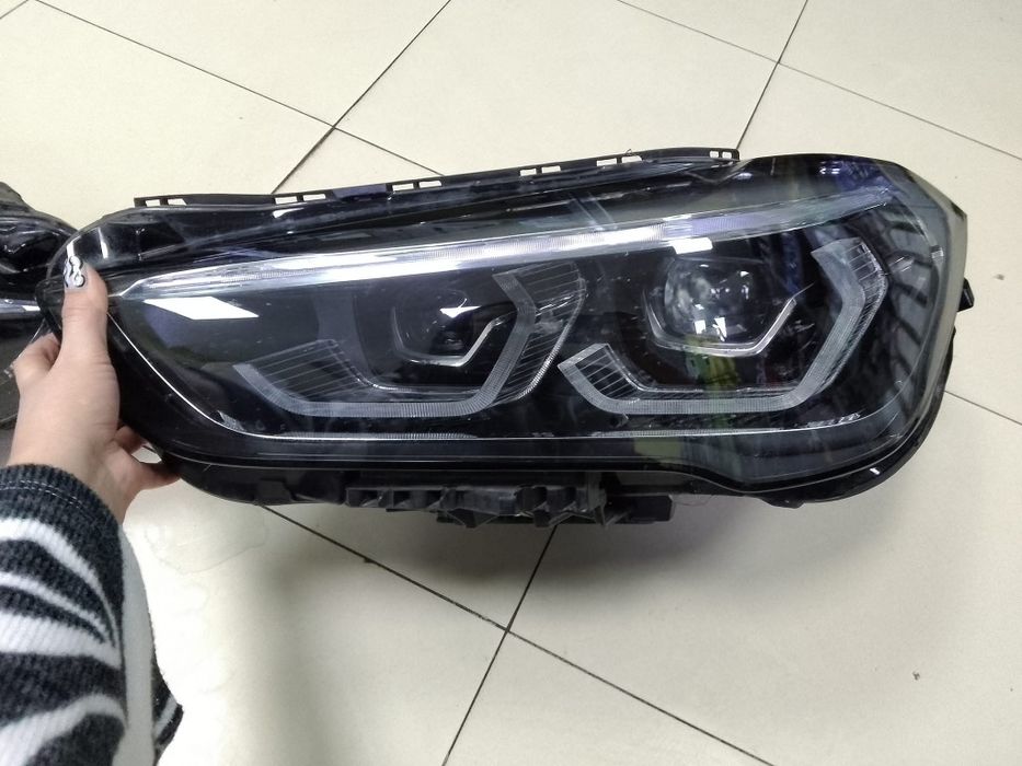 Фарове BMW x1 2021