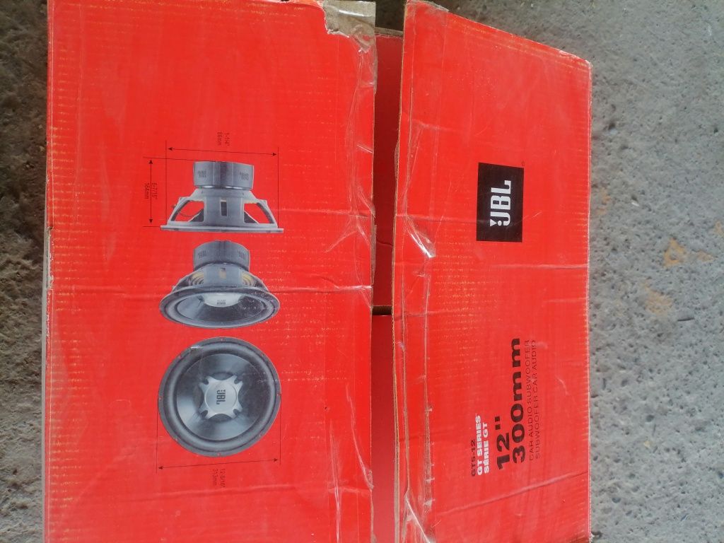 Продам аппаратуру! Магнитолу 9", сабвуфер 12", усилитель "Brothers
