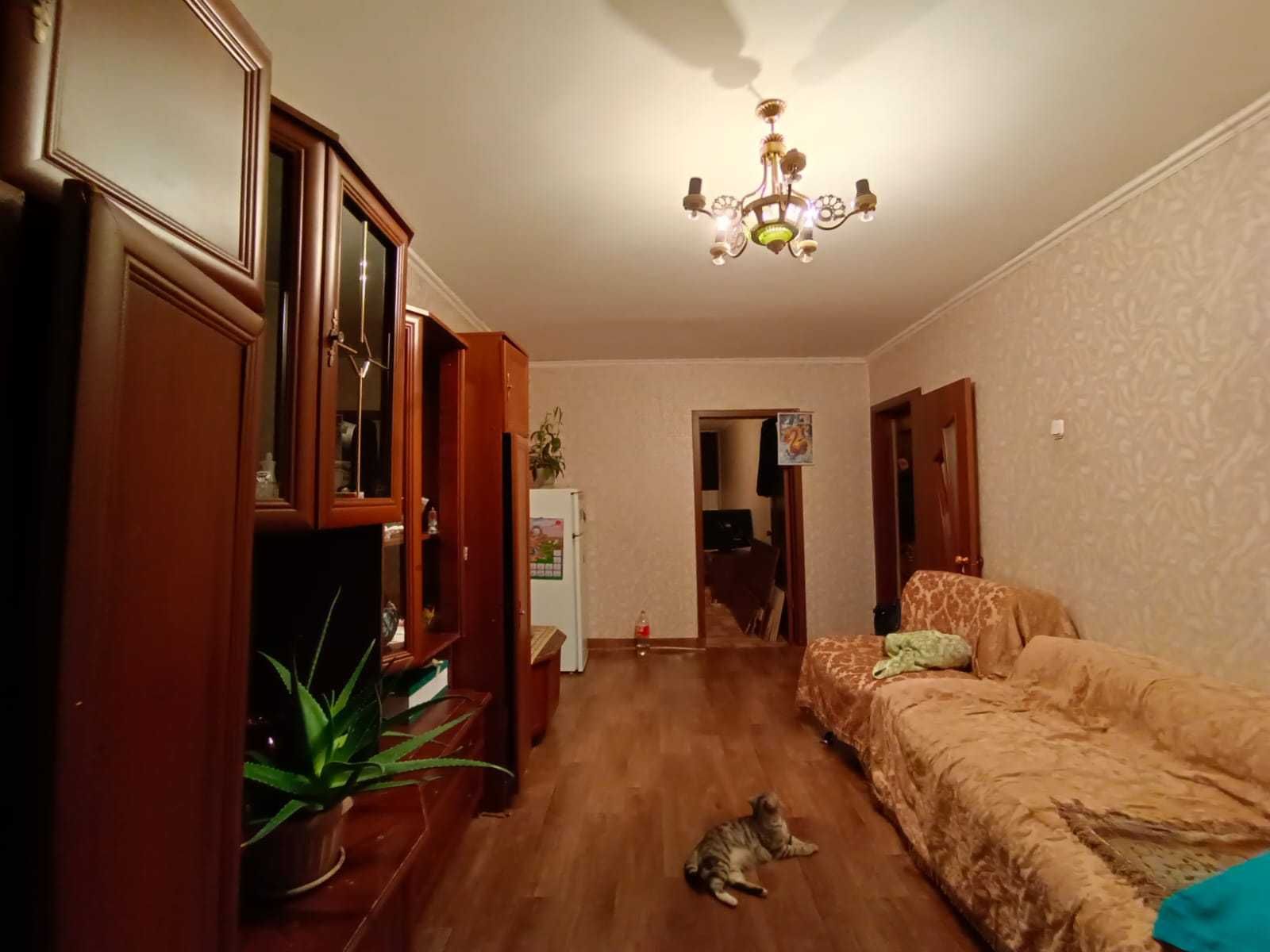 Продаю 2-х комнатную квартиру, 22 микрорайон. Помогу оформить ипотеку.