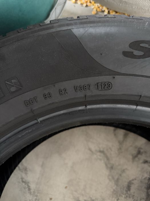 235/65/17  4 bucati pirreli dot 2023