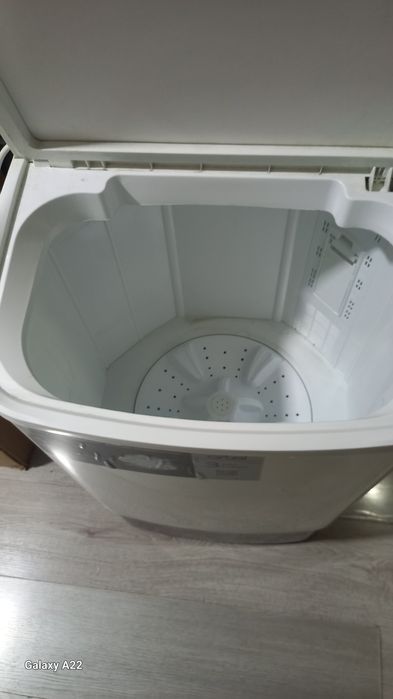 Продам стиральную машину полуавтомат в отличном состоянии