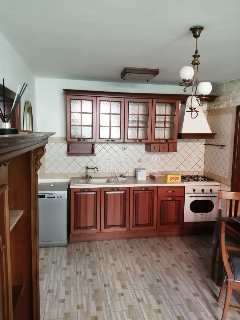 PF.Casa cu garaj 2cam cu curte,acces aut.,garaj,centru,Șirul Canonicil