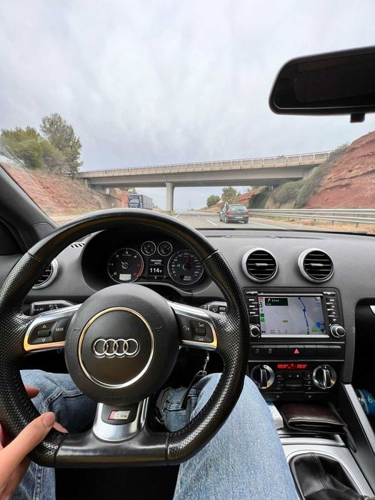 Navigatie Android Dedicata Audi A3 1-12GB RAM - QLed CarPlay DSP 4G