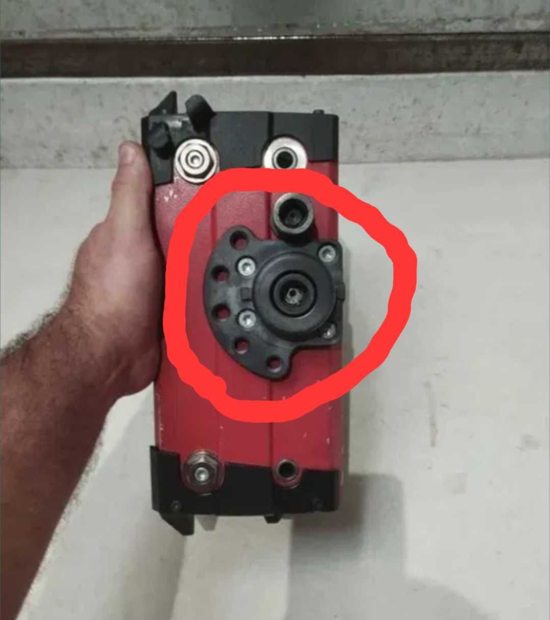 Suport avans automatic pentru stativ masina de carotat Hilti dd 250