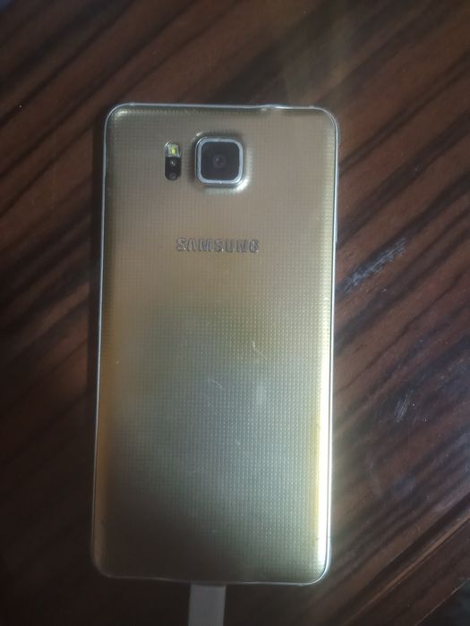 Сотилвди Самсунг алфа холати идеал факат батарейками улган янги куйиш