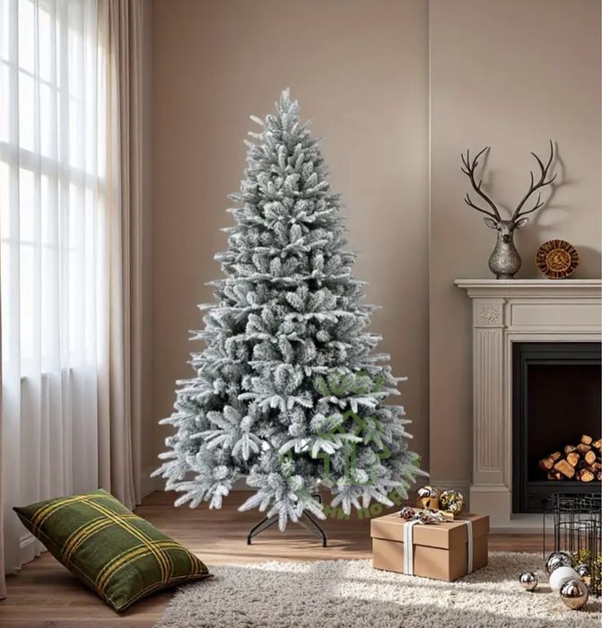Коледна елха Снежна Кралица