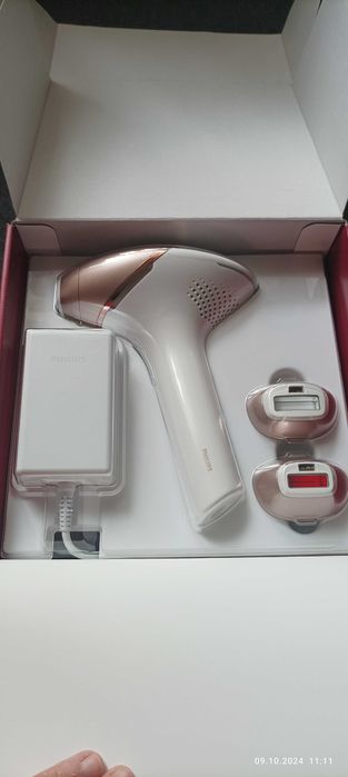 Фотоепилатор IPL Philips Lumea Series 9900 Smartskin,450 000 импулса,