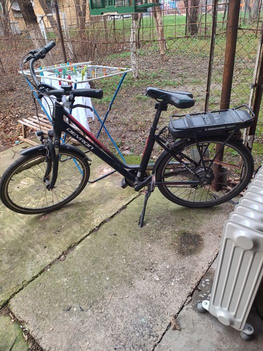 Bicicleta electrica hibrid