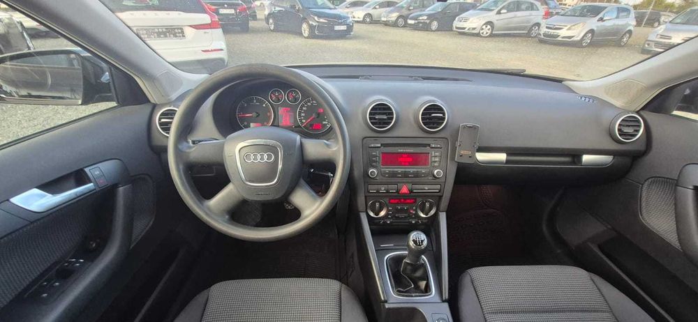 Audi A3 1.9 TDi 105 Cp 2008 Rate sau Cash