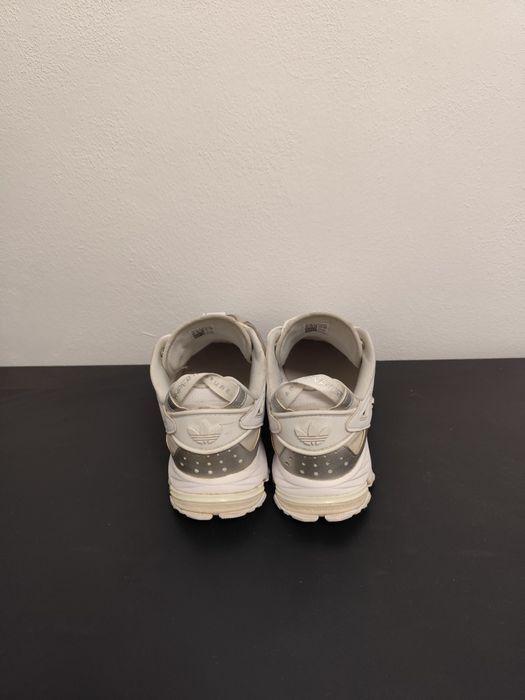 Adidas hyperturf adventure. Mărimea 48 2/3