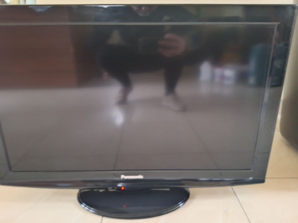 tv LCD panasonic si thomson