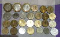 Разнообразные коллекционные монеты