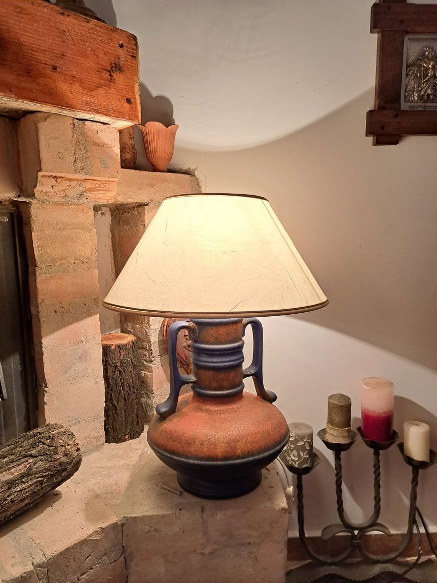 Lampa ceramica ,electrica 220 v.