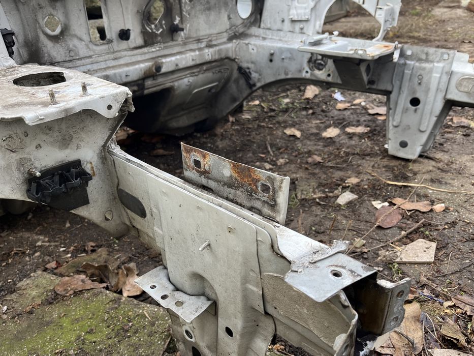 Lonjeron logan pret pe buc