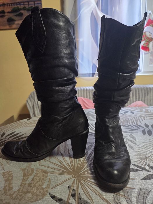 Дамски боти естествена кожа с ток