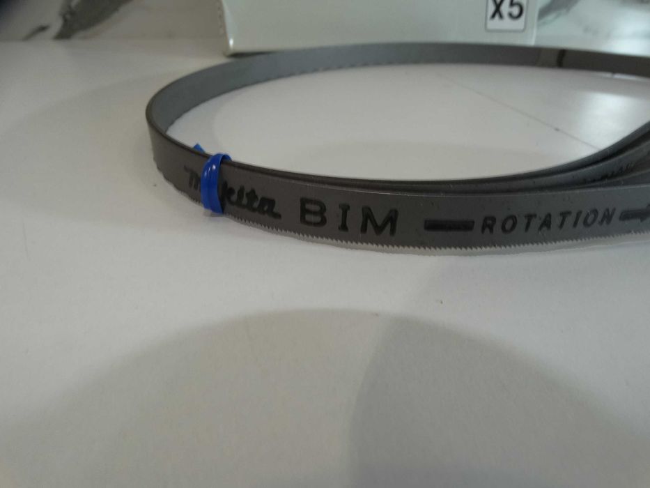 Makita - Лента за банциг / Лентов трион