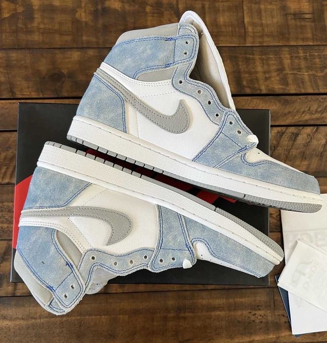 Adidasi Jordan 1 Retro Hyper Royale Blue -Full Box