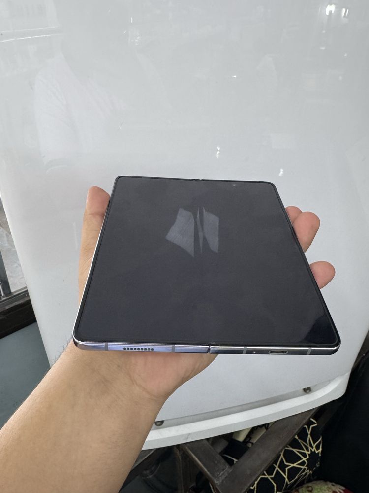 Samsung Galaxy Z Fold5