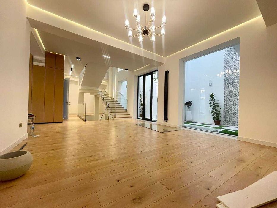 Продается Евро дом на Циалковском. М. Улугбек. Салом Чайхана.