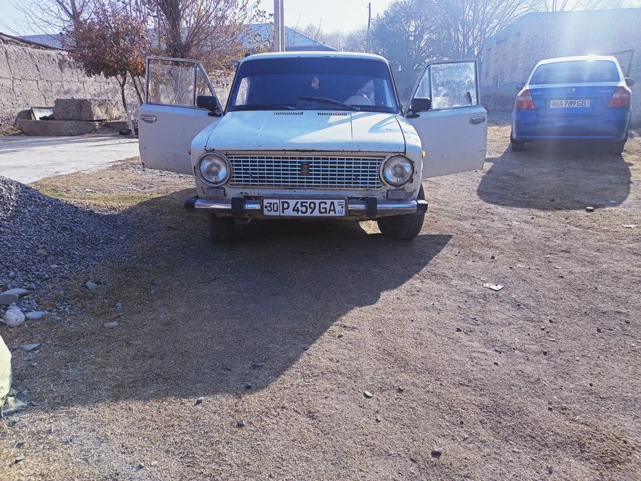 Ваз 21011 сотилади