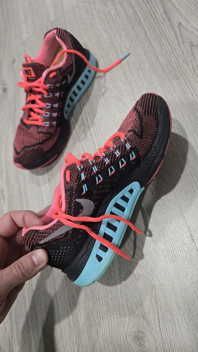 Дамски маратонки Nike ZOOM Running  37.5