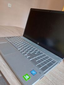 Лаптоп HP-става за работа и за гейминг