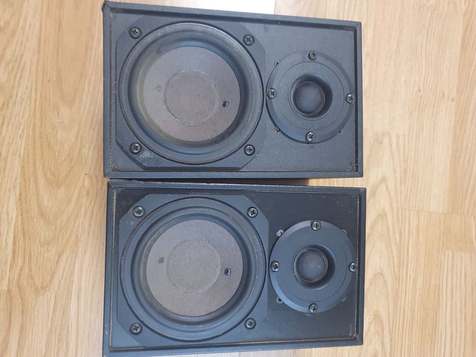 Boxe Technics si Revox