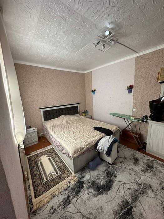 улица Мухтор Ашрафий 2.8 соток 7 комнат с ремонтом, дом Угловой