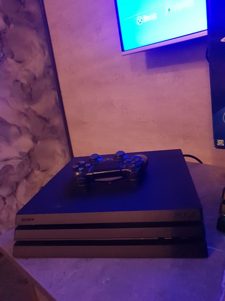 Play Station 4PRO 4K FULLHD